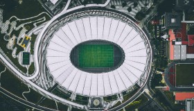 bet365-王者归来！纳达尔复出首战惊艳，塞尔维亚观众为之沸腾